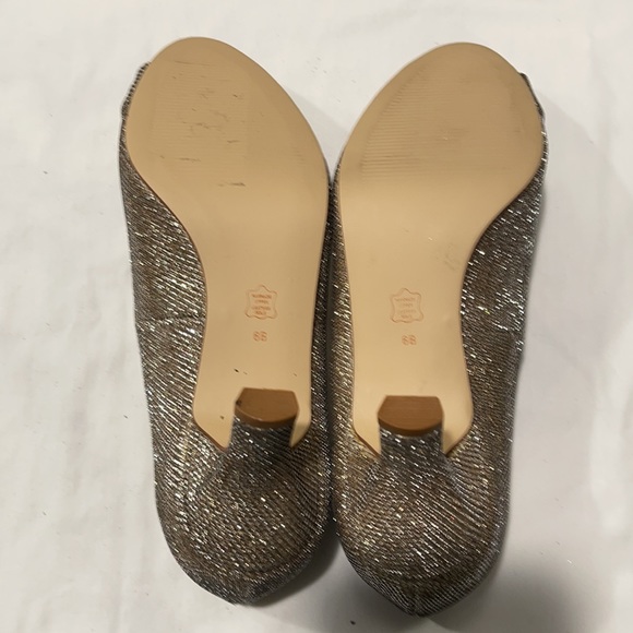 Caparros Women’s Heels - Picture 3 of 4